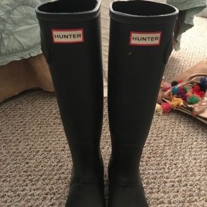 Womens black hunter rain boots